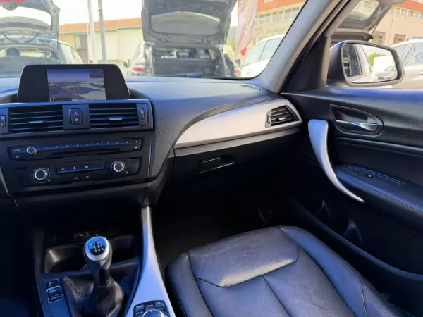 BMW 116 2012 - 10750 EUR, 232000 km - AUTO.MOTO.pt - 232000km - foto 30 de 34