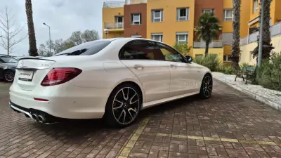 Mercedes-Benz E 53 AMG 2019 - 49980 EUR, 150000 km - AUTO.MOTO.pt - 150000km - foto 13 de 20
