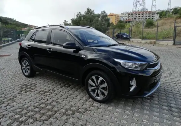 Kia Stonic 2021 - 13500 EUR, 59472 km - AUTO.MOTO.pt - 59472km - foto 21 de 25