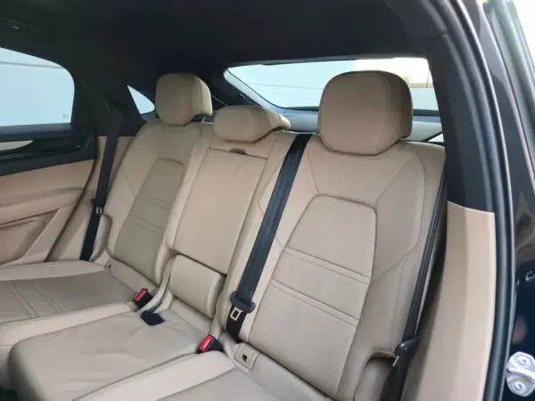 Porsche Cayenne Coupé 2021 - 82000 EUR, 57000 km - AUTO.MOTO.pt - 57000km - foto 34 de 36
