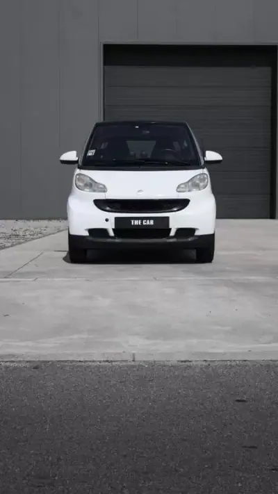 Smart Fortwo Cabrio 2008 - 6250 EUR, 160000 km - AUTO.MOTO.pt - 160000km - foto 10 de 27
