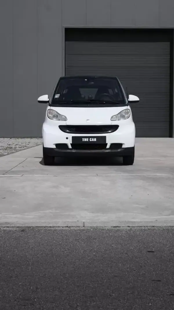 Smart Fortwo Cabrio 2008 - 6250 EUR, 160000 km - AUTO.MOTO.pt - 160000km - foto 10 de 27