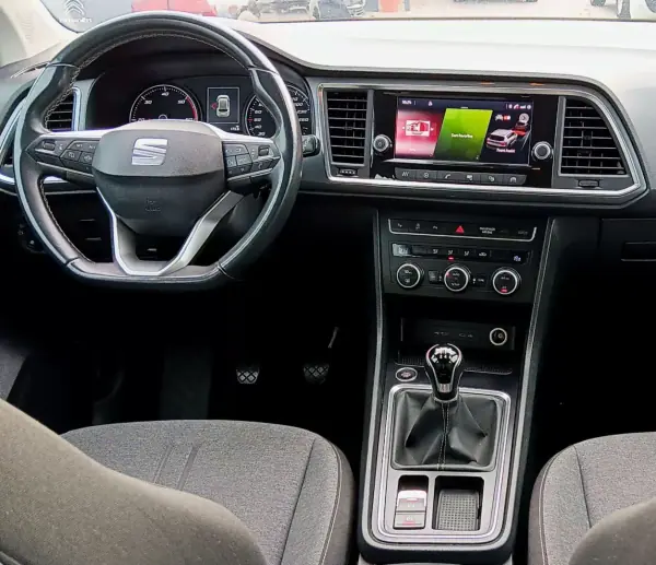 SEAT Ateca 2022 - 22500 EUR, 104680 km - AUTO.MOTO.pt - 104680km - foto 3 de 27