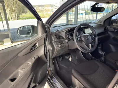 Opel Karl 2019 - 10950 EUR, 60330 km - AUTO.MOTO.pt - 60330km - foto 17 de 25