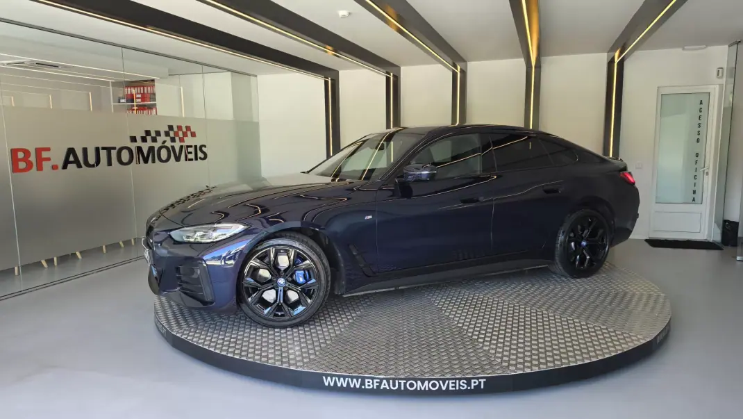 BMW i4 2023 - 38900 EUR, 51175 km - AUTO.MOTO.pt - 51175km - foto 2 de 62