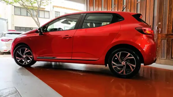 Renault Clio 2021 - 14890 EUR, 67292 km - AUTO.MOTO.pt - 67292km - foto 13 de 67