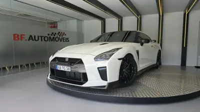 Nissan GT-R 2017 - 149900 EUR, 50238 km - AUTO.MOTO.pt - 50238km - foto 12 de 57