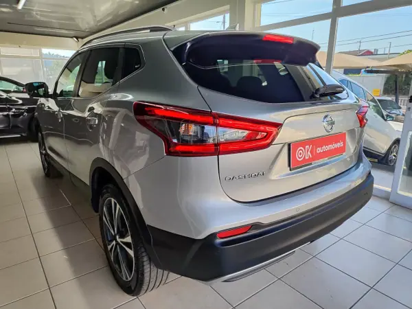 Nissan Qashqai 2019 - 16250 EUR, 106000 km - AUTO.MOTO.pt - 106000km - foto 7 de 34