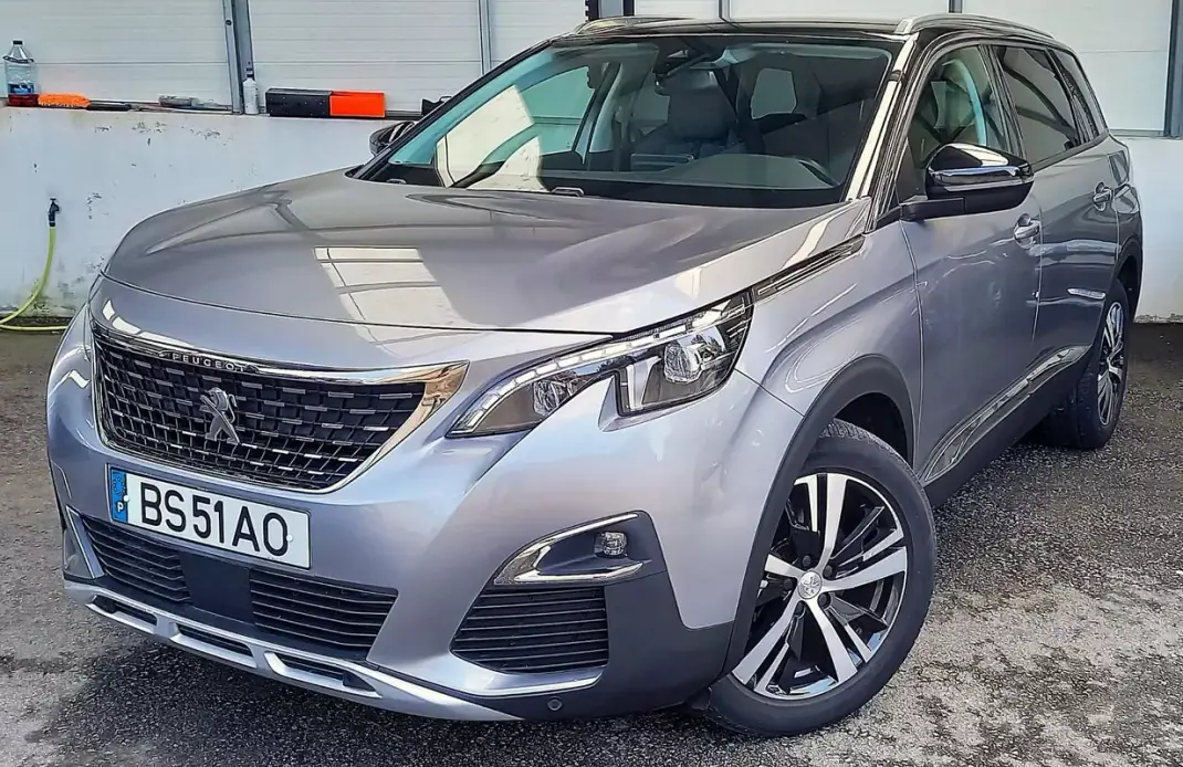 Peugeot 5008 2020 - 25500 EUR, 87769 km - AUTO.MOTO.pt - 87769km - foto 1 de 21