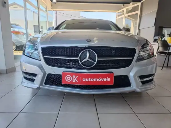 Mercedes-Benz CLS 250 2012 - 19500 EUR, 254000 km - AUTO.MOTO.pt - 254000km - foto 3 de 37