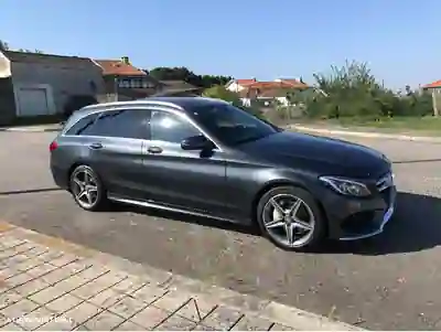 Mercedes-Benz C 220 2015 - 20500 EUR, 160000 km - 160000km - foto 3 de 11