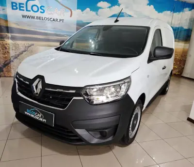 Renault 2022 - 13990 EUR, 66000 km - AUTO.MOTO.pt - 66000km - foto 2 de 21
