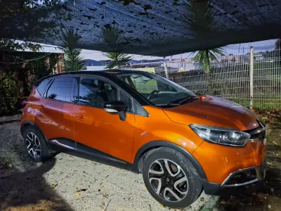 Renault Captur 2016 - 12950 EUR, 160000 km - AUTO.MOTO.pt - 160000km - foto 6 de 7