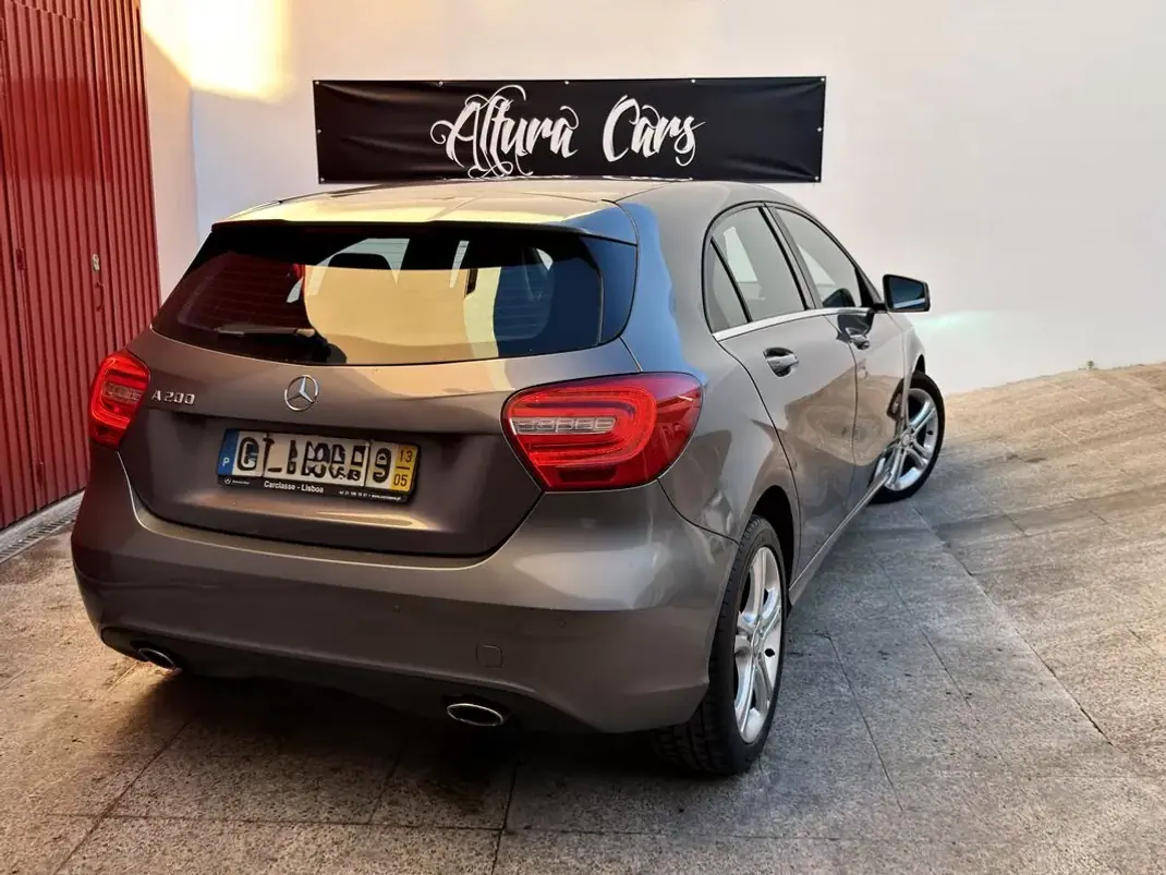 Mercedes-Benz A 200 2013 - 15450 EUR, 157893 km - 157893km - foto 15 de 17