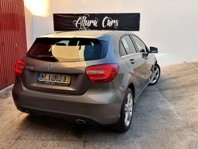 Mercedes-Benz A 200 2013 - 15450 EUR, 157893 km - AUTO.MOTO.pt - 157893km - foto 15 de 17