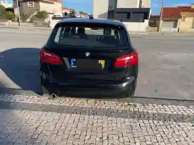 BMW 225xe Active Tourer 2019 - 16500 EUR, 81000 km - 81000km - foto 2 de 11