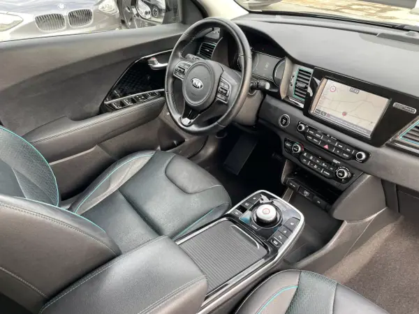 Kia e-Niro 2019 - 21500 EUR, 84859 km - 84859km - foto 13 de 42