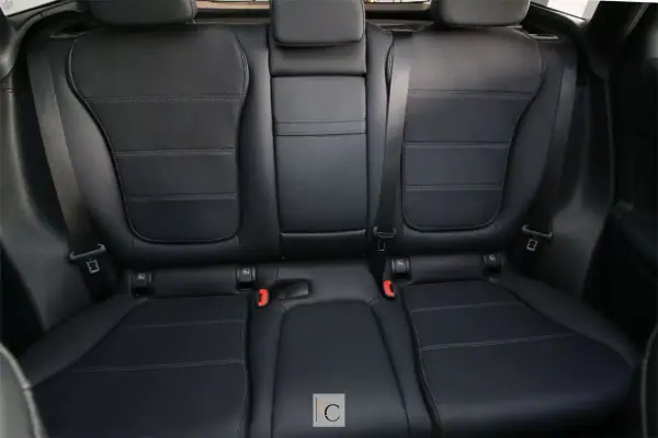 Mercedes-Benz GLC 300 2023 - 59500 EUR, 32000 km - AUTO.MOTO.pt - 32000km - foto 21 de 35