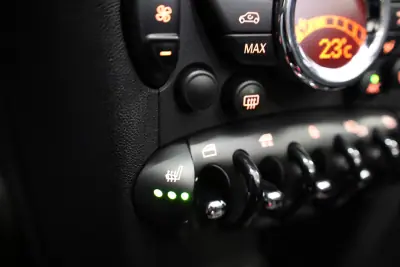 MINI John Cooper Works 2015 - 22950 EUR, 65169 km - AUTO.MOTO.pt - 65169km - foto 36 de 50