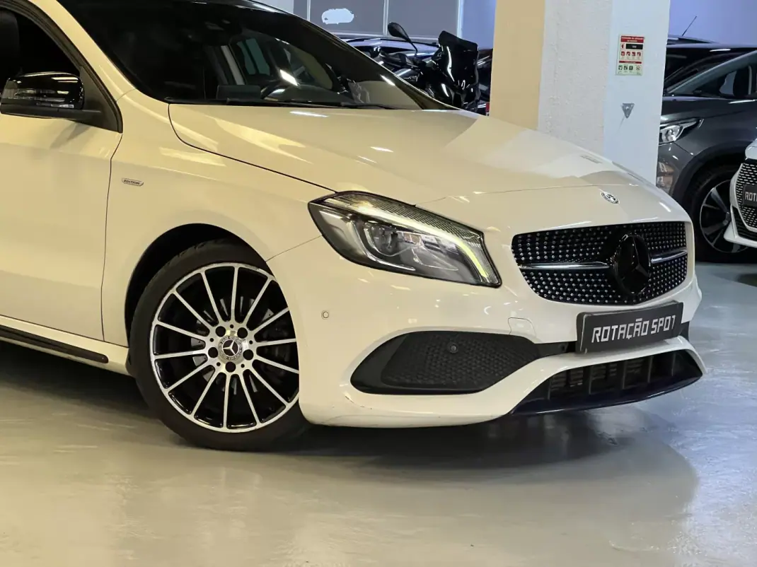 Mercedes-Benz A 180 2017 - 18990 EUR, 140000 km - 140000km - foto 30 de 40