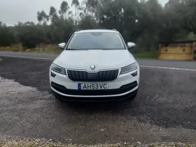 Skoda Karoq 2021 - 24800 EUR, 105804 km - AUTO.MOTO.pt - 105804km - foto 2 de 11