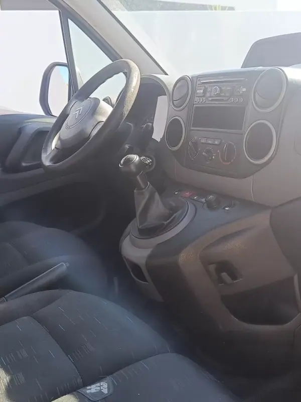 Citroën Berlingo other_Outro 2011 Diesel — 172 000 km Citroën Berlingo other_Outro 2011 Diesel