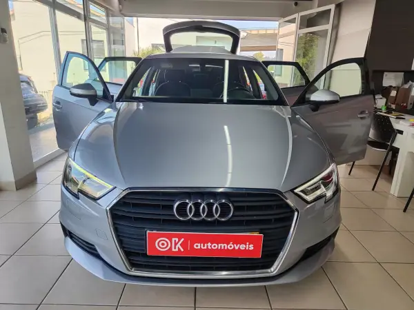Audi A3 Sportback 2018 - 15500 EUR, 170000 km - 170000km - foto 20 de 36