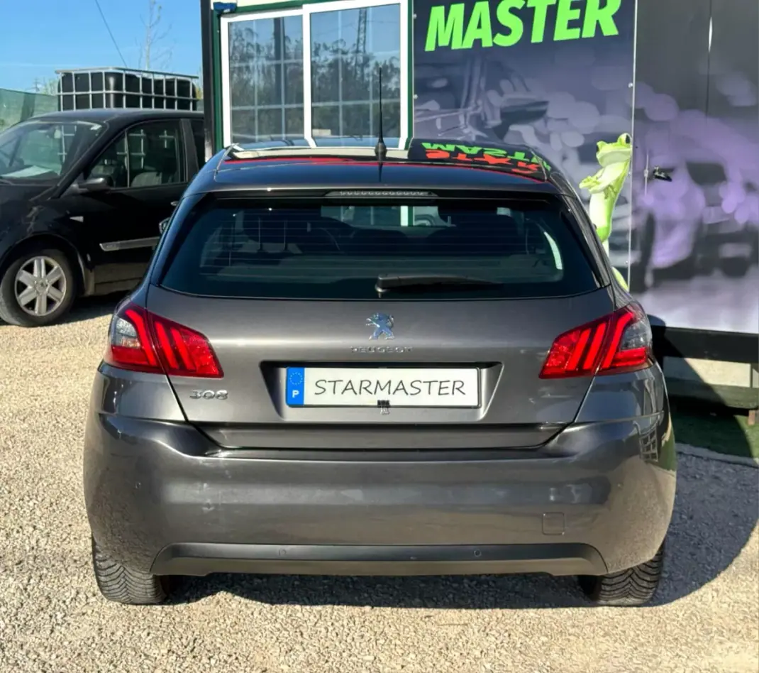 Peugeot 308 2019 - 8450 EUR, 200815 km - AUTO.MOTO.pt - 200815km - foto 7 de 17