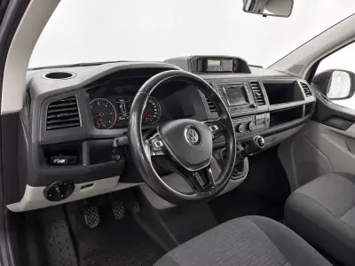 Volkswagen Transporter 2019 — foto 4 de 8