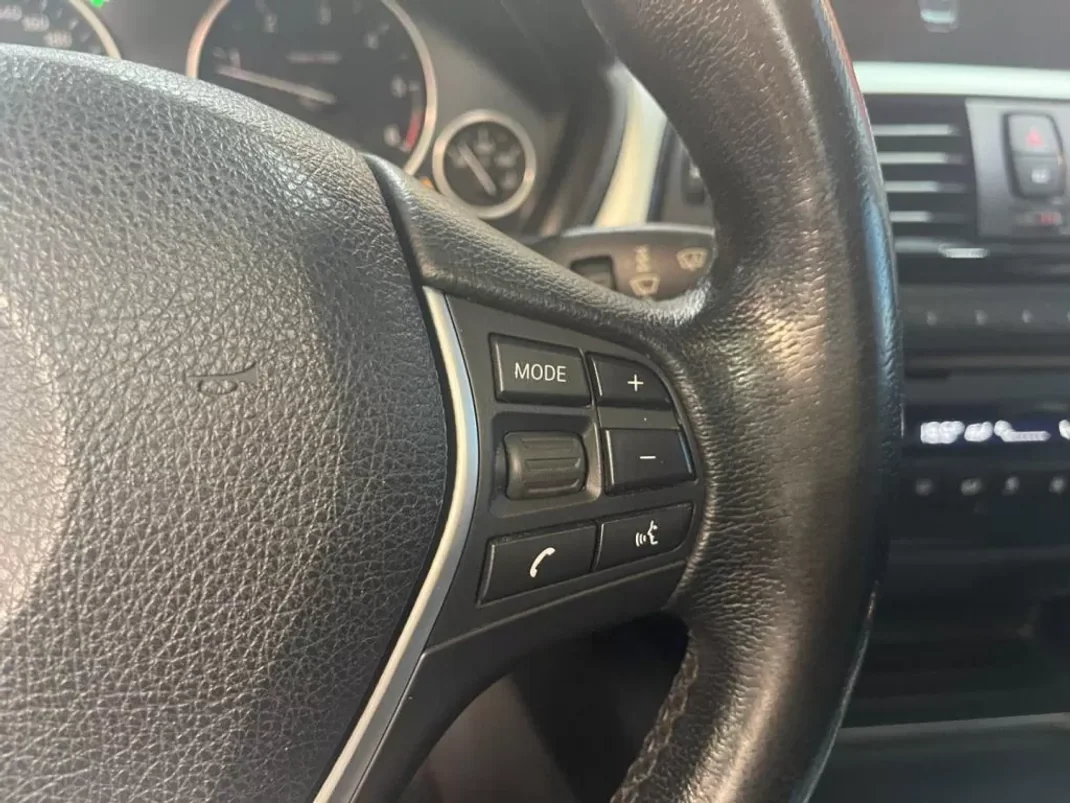 BMW 420 Gran Coupé 2016 - 22999 EUR, 160000 km - AUTO.MOTO.pt - 160000km - foto 47 de 54