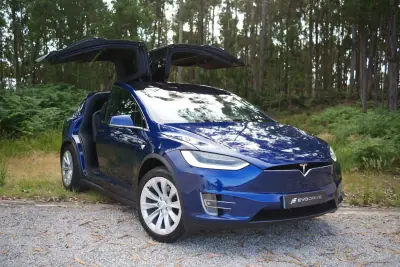 Tesla Model X 2018 - 98000km