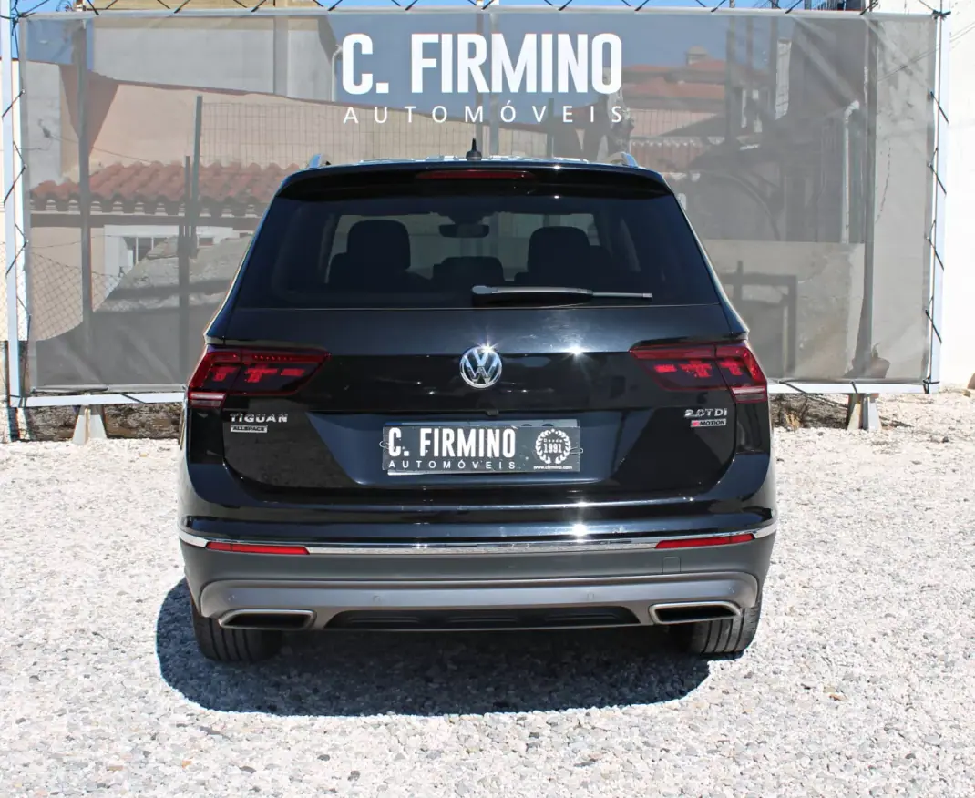 Volkswagen Tiguan Allspace 2018 - 26990 EUR, 120612 km - 120612km - foto 6 de 30