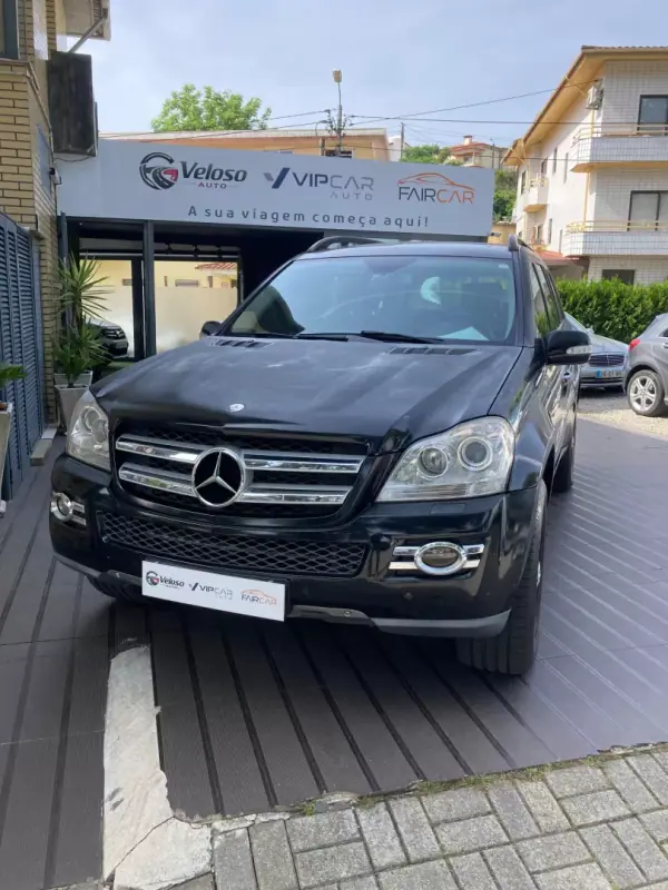 Mercedes-Benz GL 320 2007 - 19750 EUR, 218600 km - AUTO.MOTO.pt - 218600km - foto 3 de 23