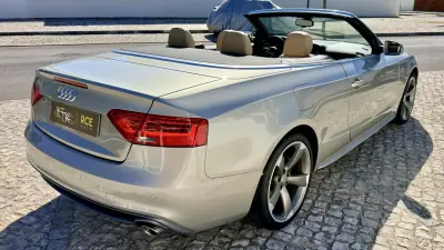 Audi A5 Cabrio 2015 - 23900 EUR, 128555 km - AUTO.MOTO.pt - 128555km - foto 4 de 61