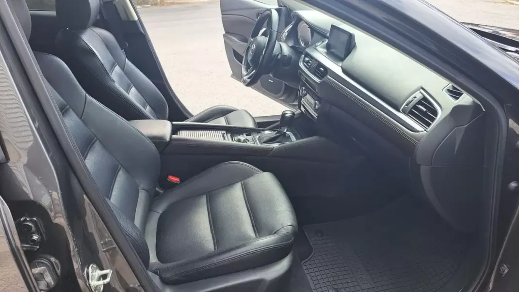 Mazda 6 2018 - 18980 EUR, 115152 km - AUTO.MOTO.pt - 115152km - foto 30 de 53