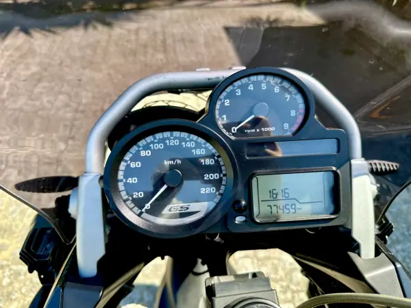 BMW R 1200 GS 2007 - 7990 EUR, 70000 km - AUTO.MOTO.pt - 70000km - foto 8 de 13