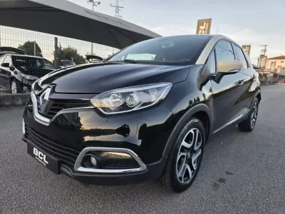 Renault Captur 2016 - 11990 EUR, 118000 km - AUTO.MOTO.pt - 118000km - foto 4 de 32