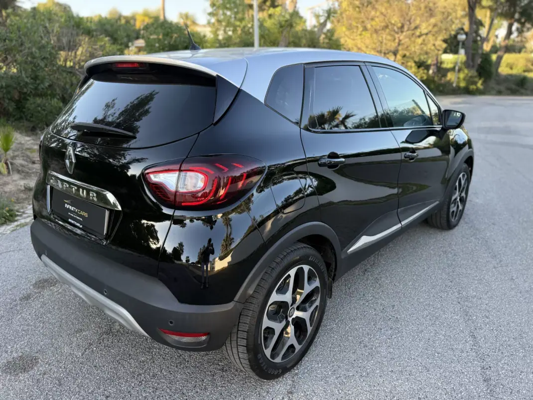 Renault Captur 2019 - 15699 EUR, 5800 km - AUTO.MOTO.pt - 5800km - foto 6 de 13