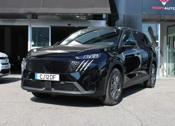 Peugeot 5008 2026 - 36400 EUR, 11 km - AUTO.MOTO.pt - 11km - foto 3 de 32