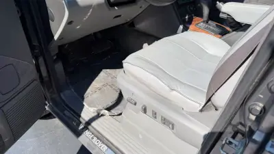 Land Rover Range Rover 1995 - 28000 EUR, 141000 km - 141000km - foto 9 de 20