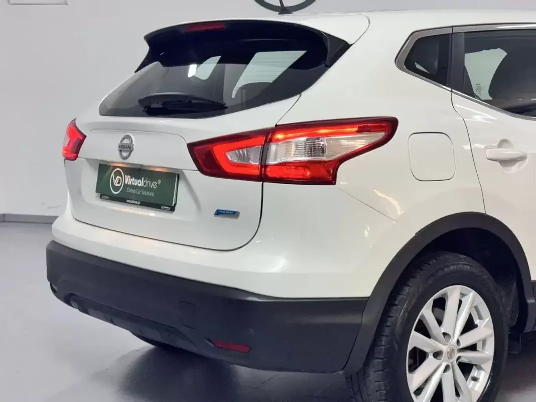 Nissan Qashqai 2015 - 13750 EUR, 96000 km - 96000km - foto 7 de 45