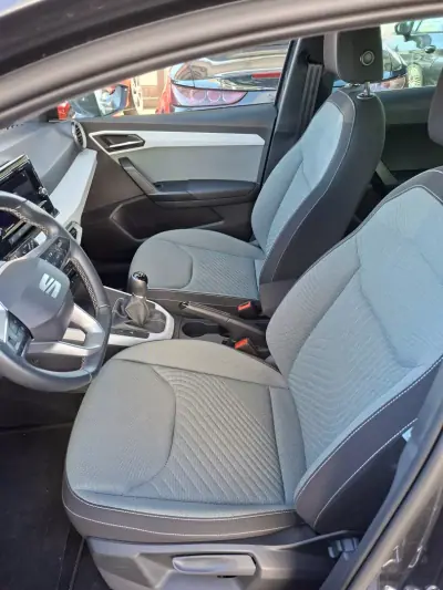 SEAT Ibiza 2024 - 18500 EUR, 17900 km - AUTO.MOTO.pt - 17900km - foto 15 de 33