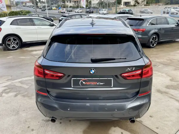 BMW X1 2017 - 23999 EUR, 150000 km - AUTO.MOTO.pt - 150000km - foto 14 de 25