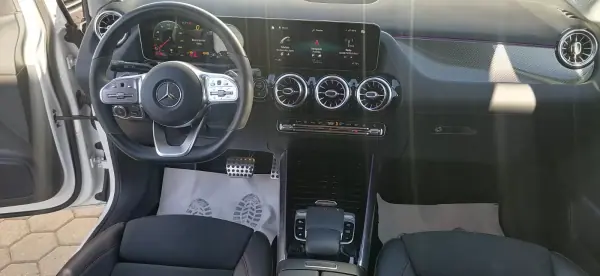 Mercedes-Benz 220 2019 - 33900 EUR, 45486 km - AUTO.MOTO.pt - 45486km - foto 20 de 22