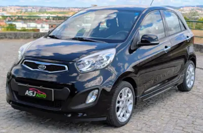 Kia Picanto 2011 - 5250 EUR, 124499 km - AUTO.MOTO.pt - 124499km - foto 4 de 21