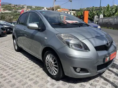 Toyota Yaris 2009 - 9950 EUR, 160224 km - 160224km - foto 1 de 12