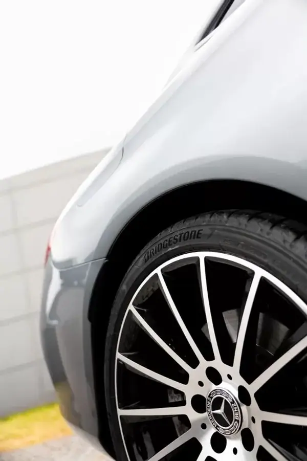 Mercedes-Benz C 43 AMG 2019 - 50990 EUR, 95000 km - AUTO.MOTO.pt - 95000km - foto 21 de 35