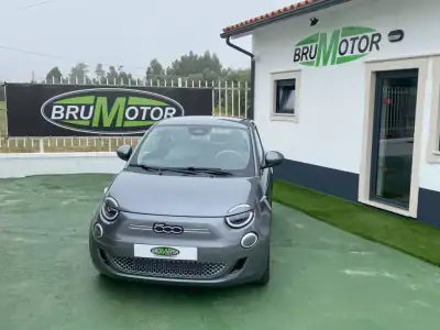 Fiat 500 2024 - 29800 EUR, 17523 km - AUTO.MOTO.pt - 17523km - foto 2 de 19