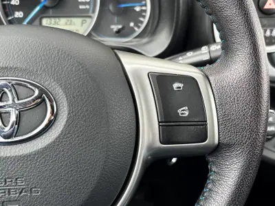 Toyota Yaris 2012 - 12750 EUR, 39000 km - AUTO.MOTO.pt - 39000km - foto 24 de 37