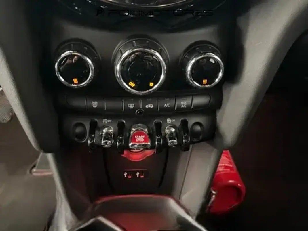 MINI One 2019 - 16500 EUR, 78654 km - 78654km - foto 9 de 16
